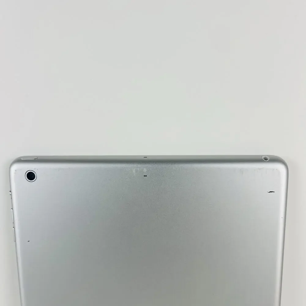 Apple iPad Air 1st Generation A1474 16 GB Wi-Fi 9.7 in